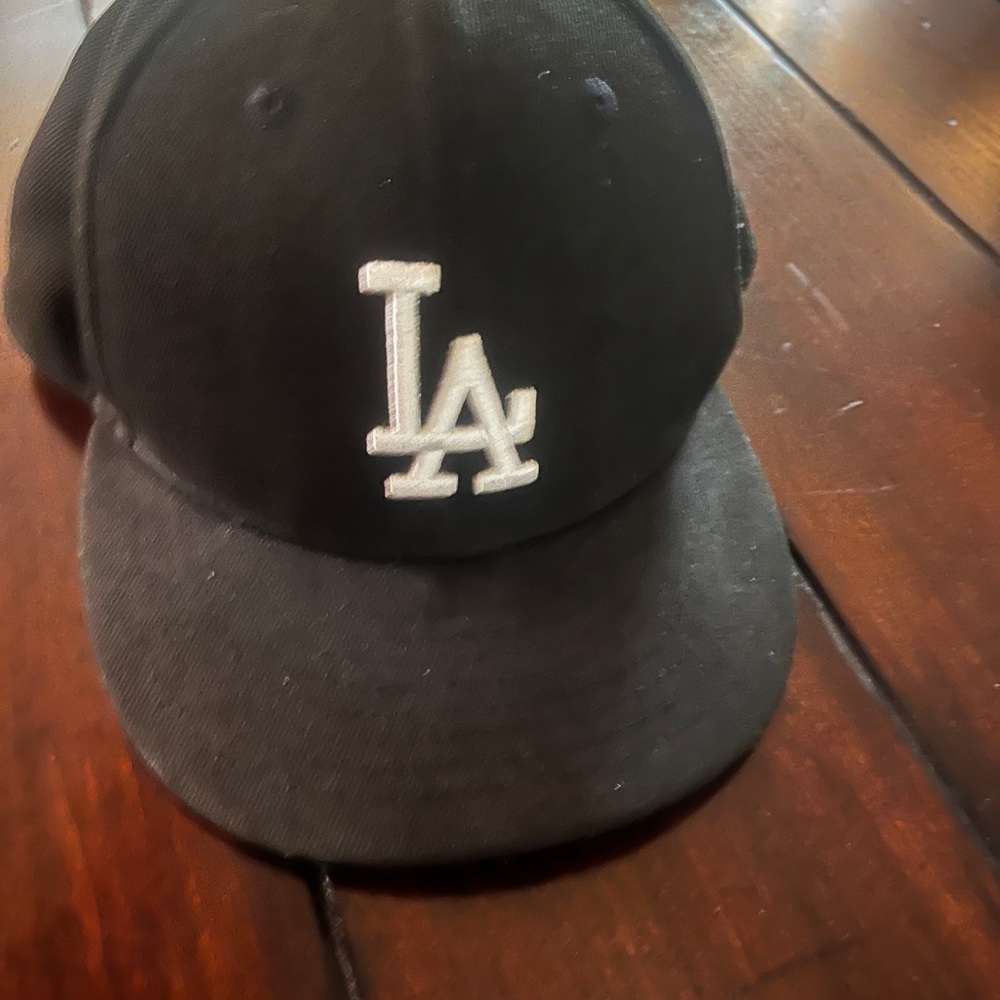 Black LA Logo Cap